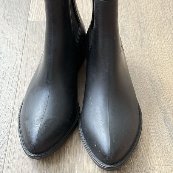 Jeffrey Campbell Boots Women 10 Black Matte Rain Proof Ankle Bootie Chelsea - Picture 6 of 10